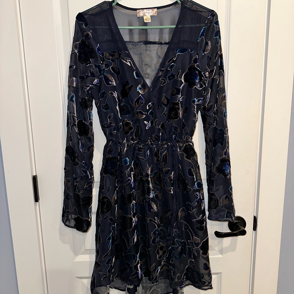 Blue crushed velvet dress size M